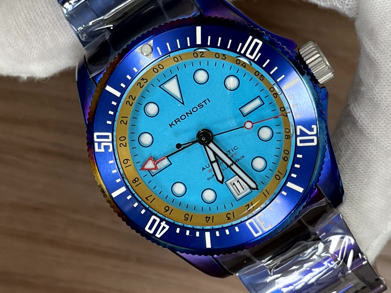 Kronosti Atlas GMT Grade 5 Titanium GMT Review