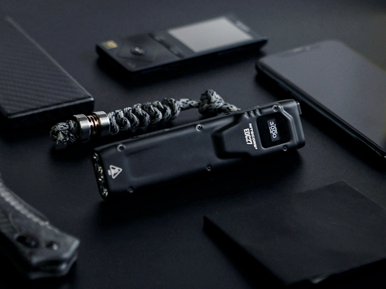 Nitecore EDC27 Flat Flashlight