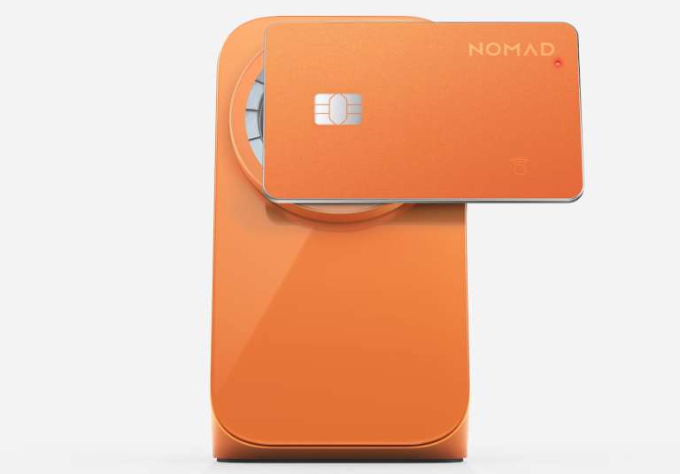 Nomad Stellar Orange: Tracking Card Pro and Stand One Drop