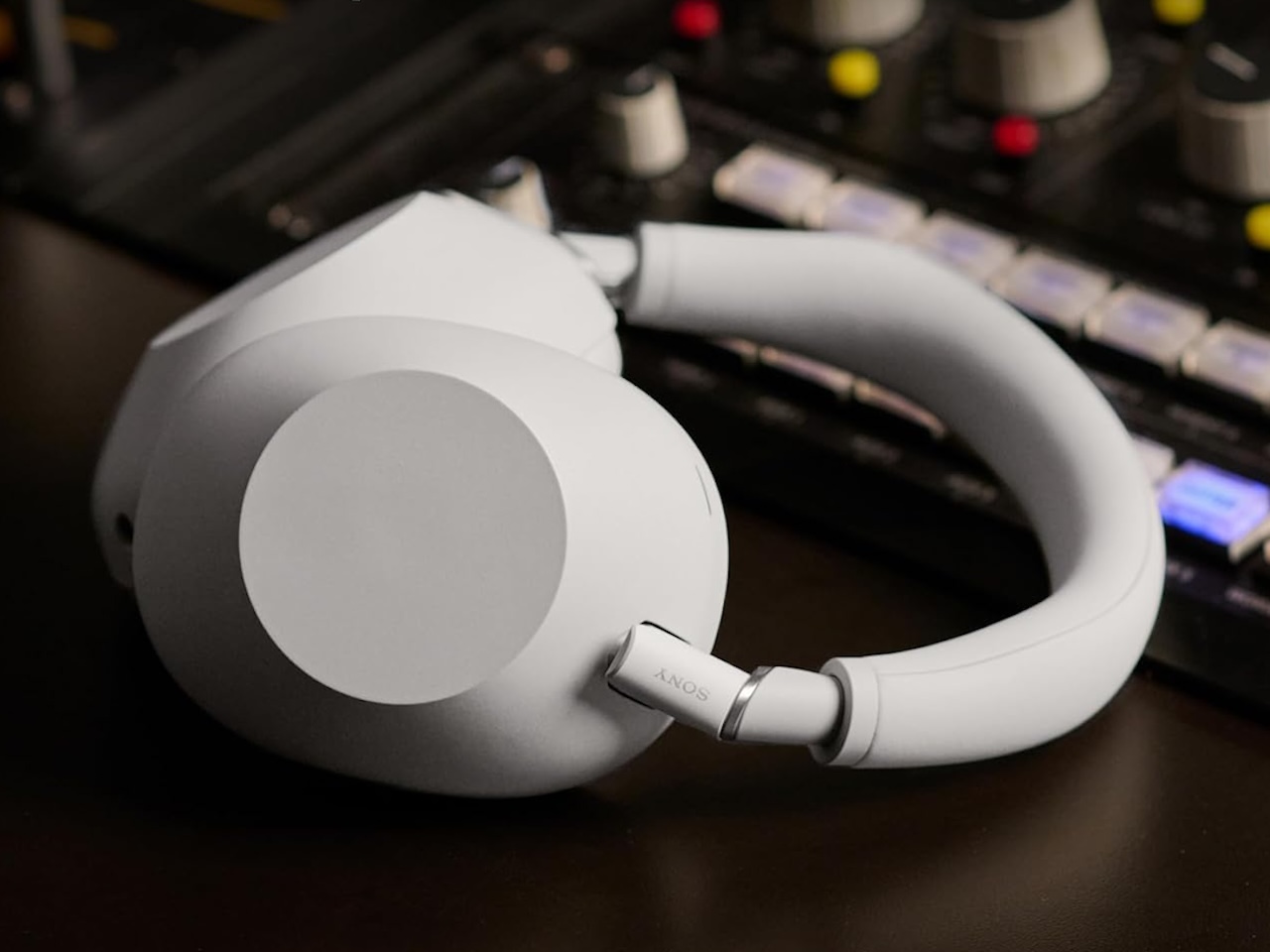 Sony WH-1000XM6 The Best Noise Canceling Wireless Headphones