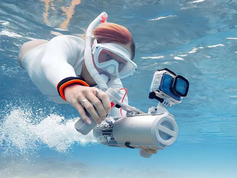 Stop Struggling in the Water 5 Gadgets for First-Time Snorkelers