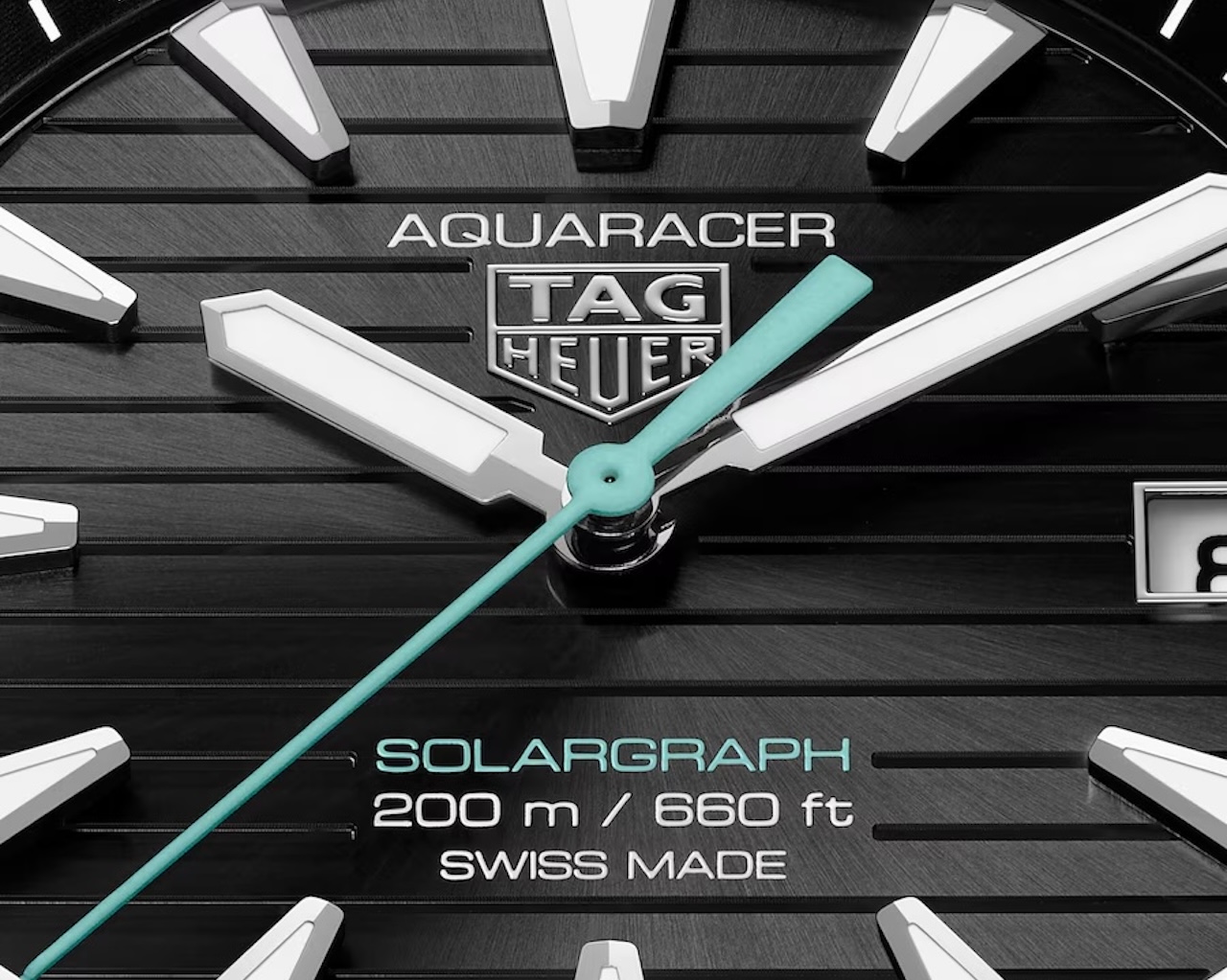 TAG Heuer Aquaracer Professional 200 Solargraph Reveal
