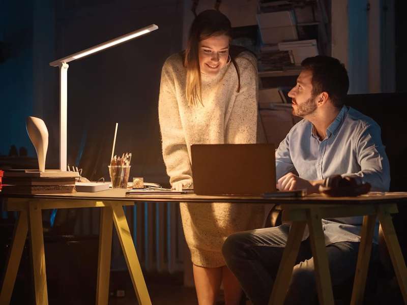 6 LED Desk Lamps Under $35 Worth Your Desk Space