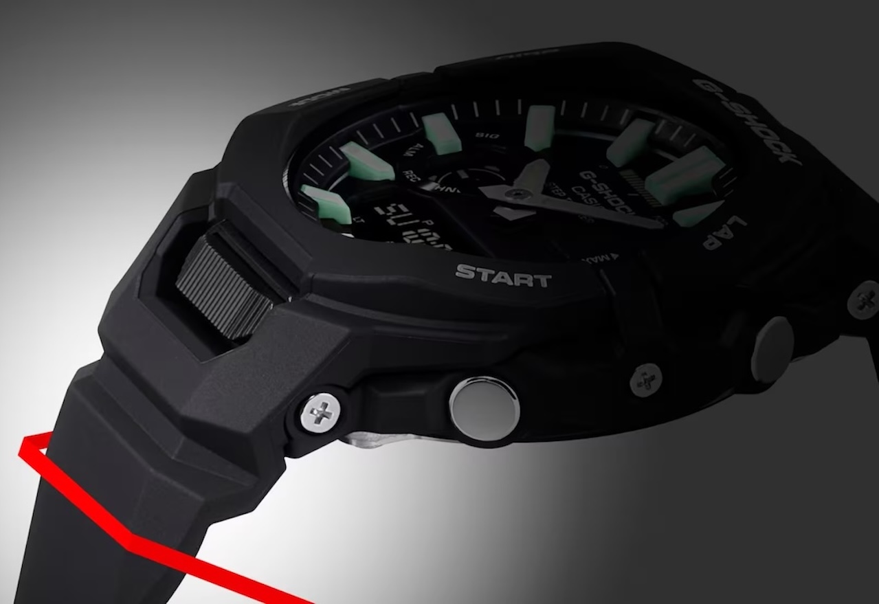 Close up of the folded base structure on the G-SHOCK GBA-950 resin band