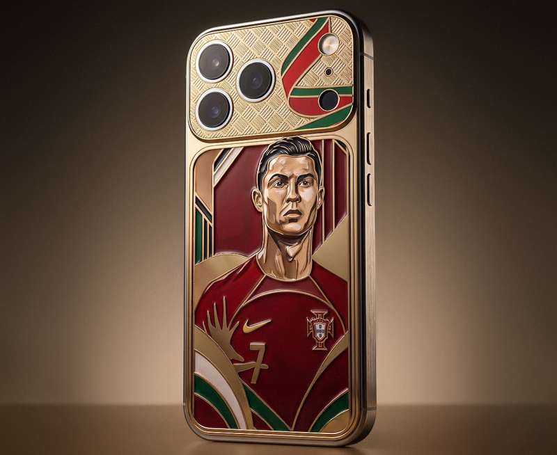 Messi or Ronaldo? Caviar's Gold Phones Force a Five-Figure Choice