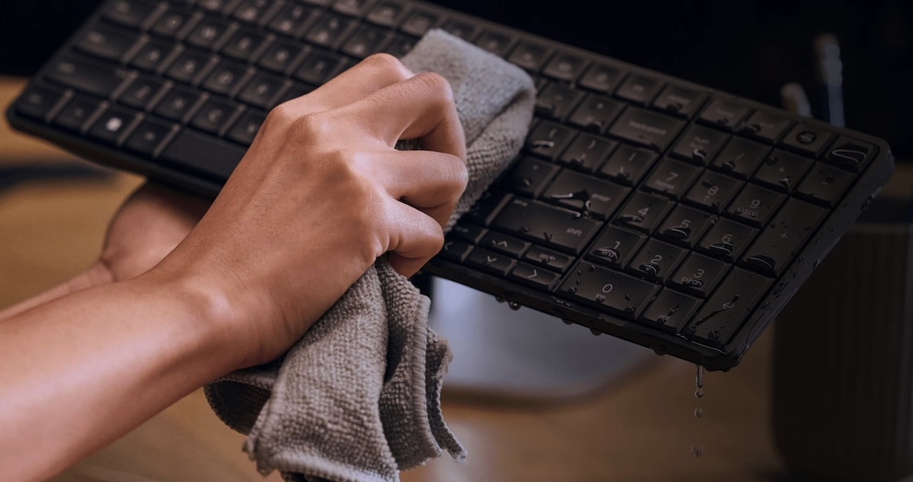 HP EliteBoard G1a Next Gen AI PC keyboard computer