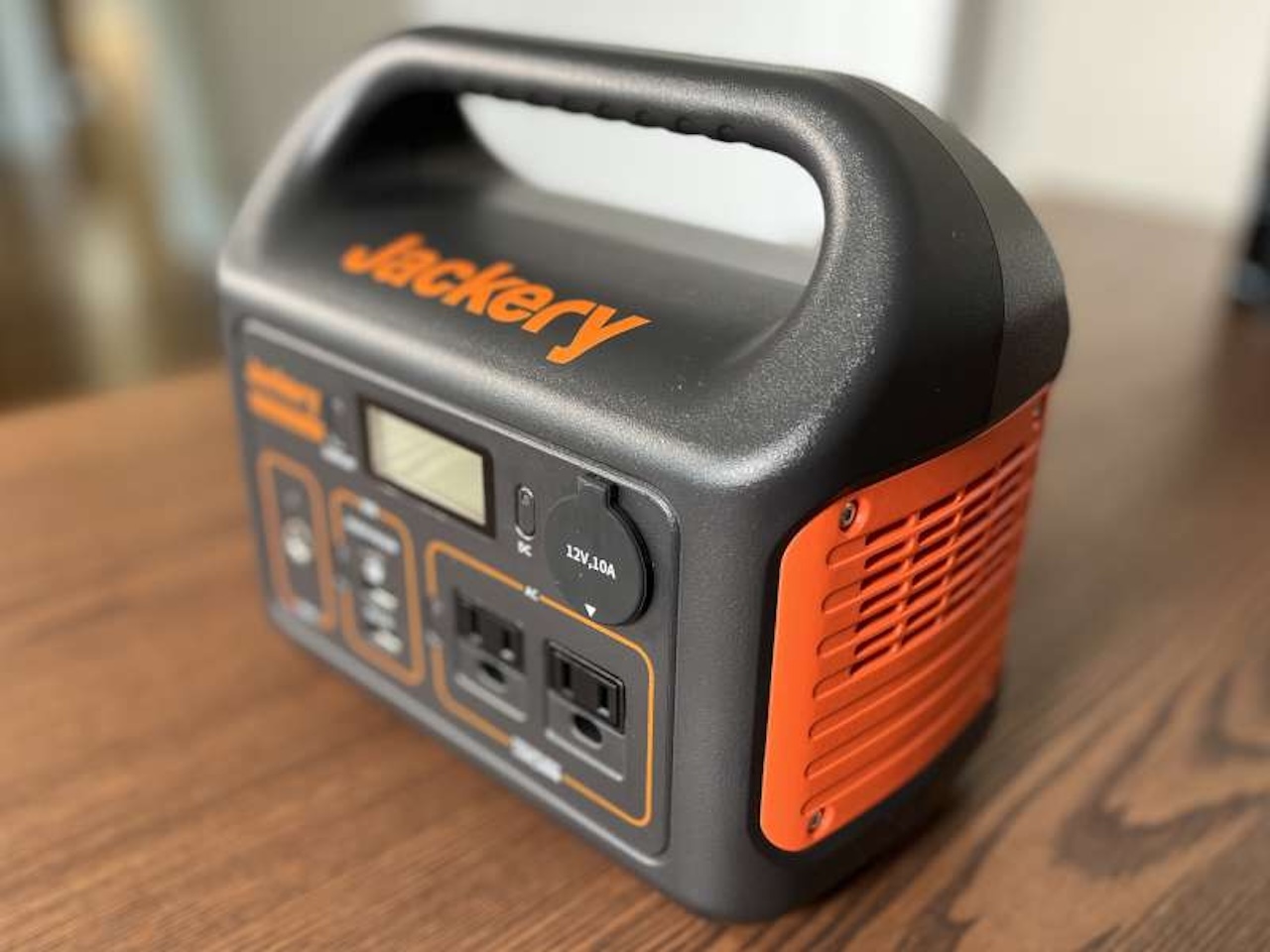 Jackery Explorer 300 Portable Power Station