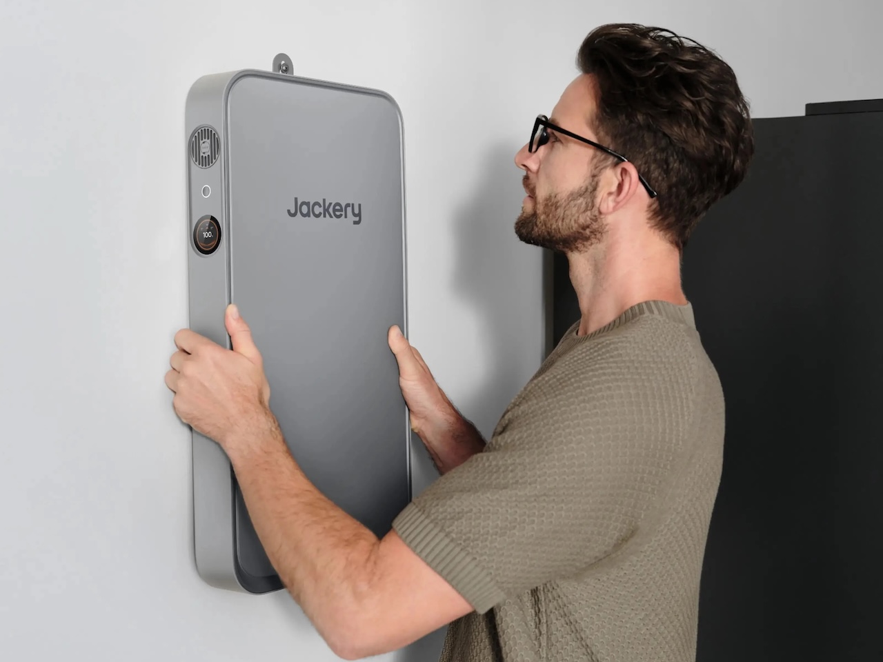 Jackery FridgeGuard