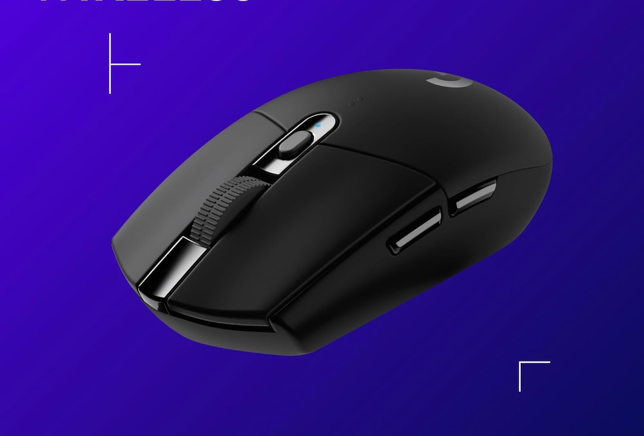 Logitech G305 Lightspeed Wireless Gaming Mouse B