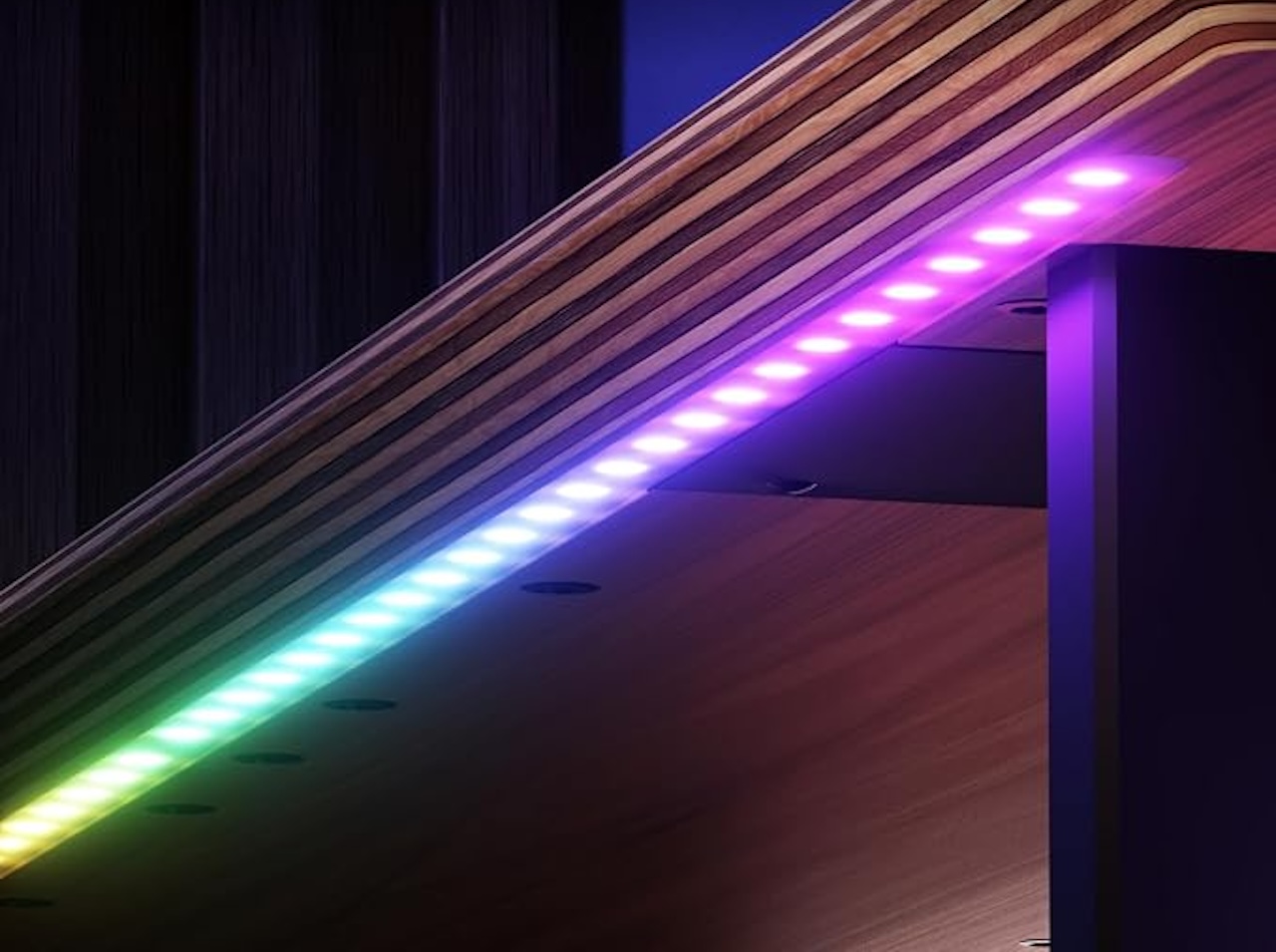 Nanoleaf Smart Monitor Stand LEDs
