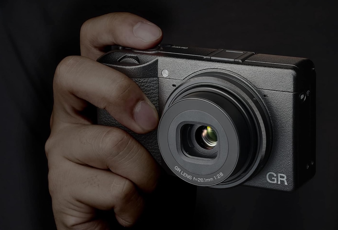 Ricoh GR III