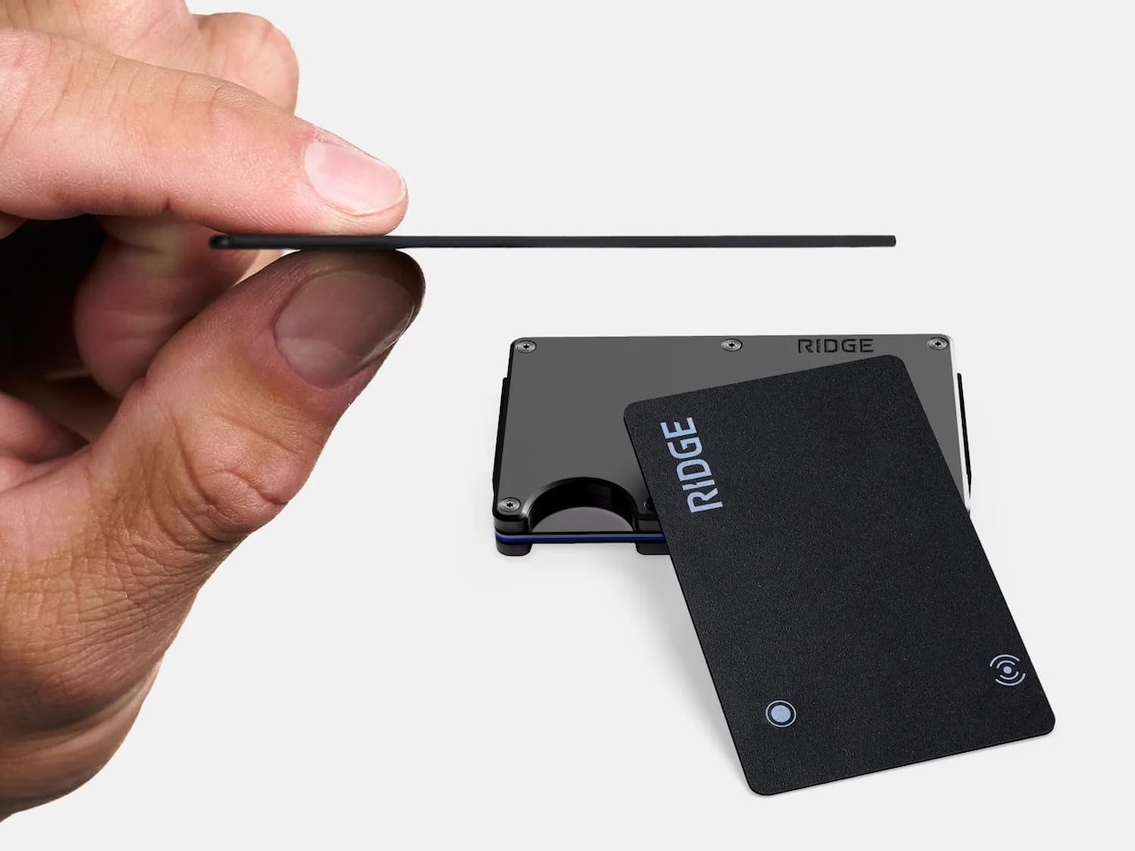 Ridge Wallet Tracker Card Compatible with Apple Find