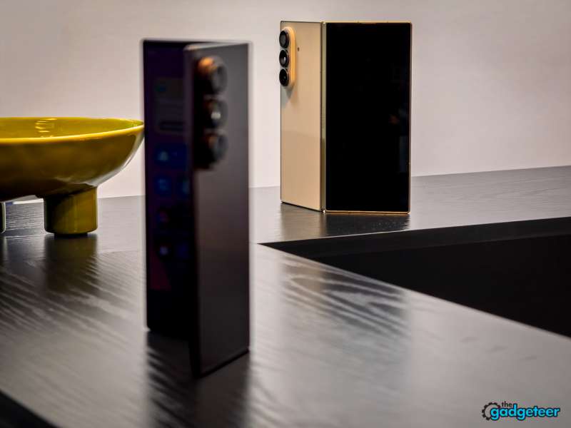 Samsung Fold8 Ultra tg 271