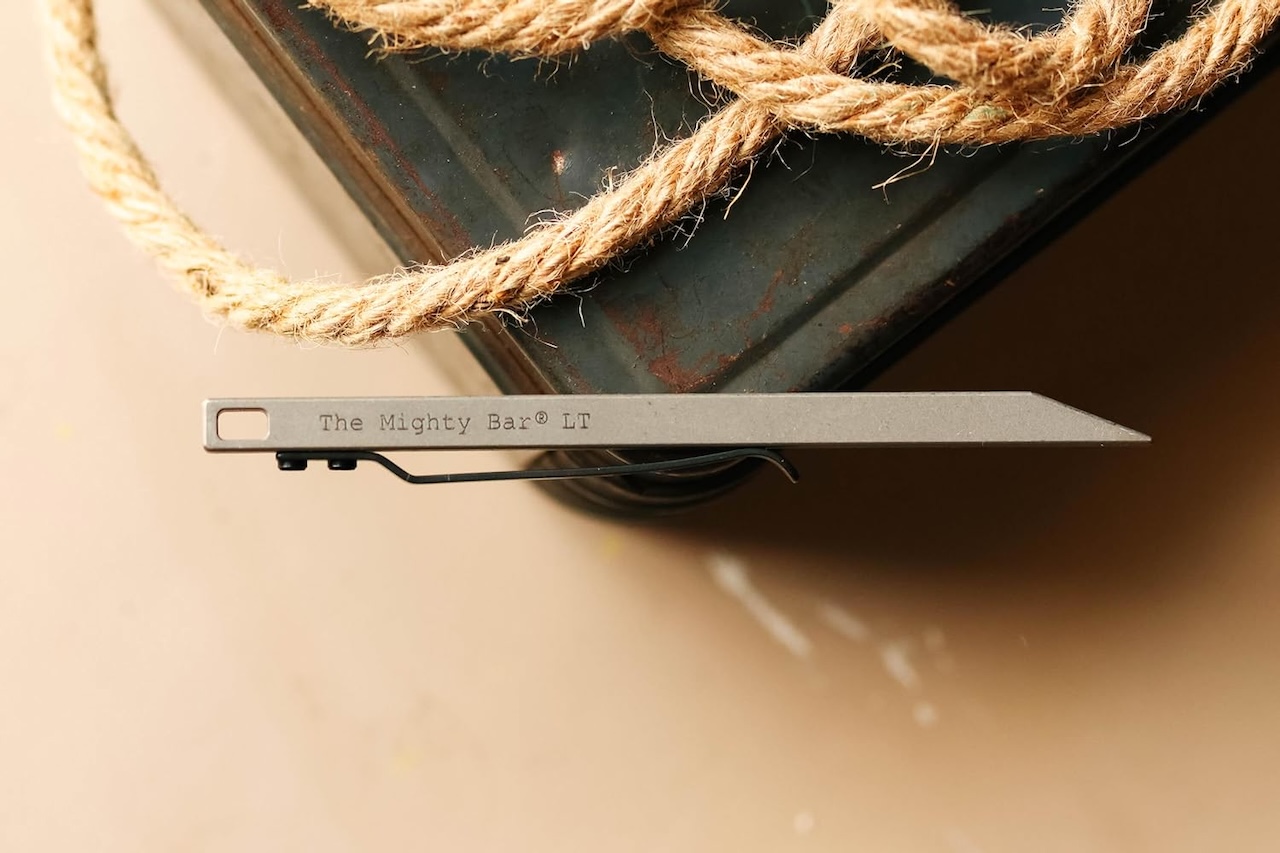 The Mighty Bar LT Long Titanium Edition Pry Bar Tool 5
