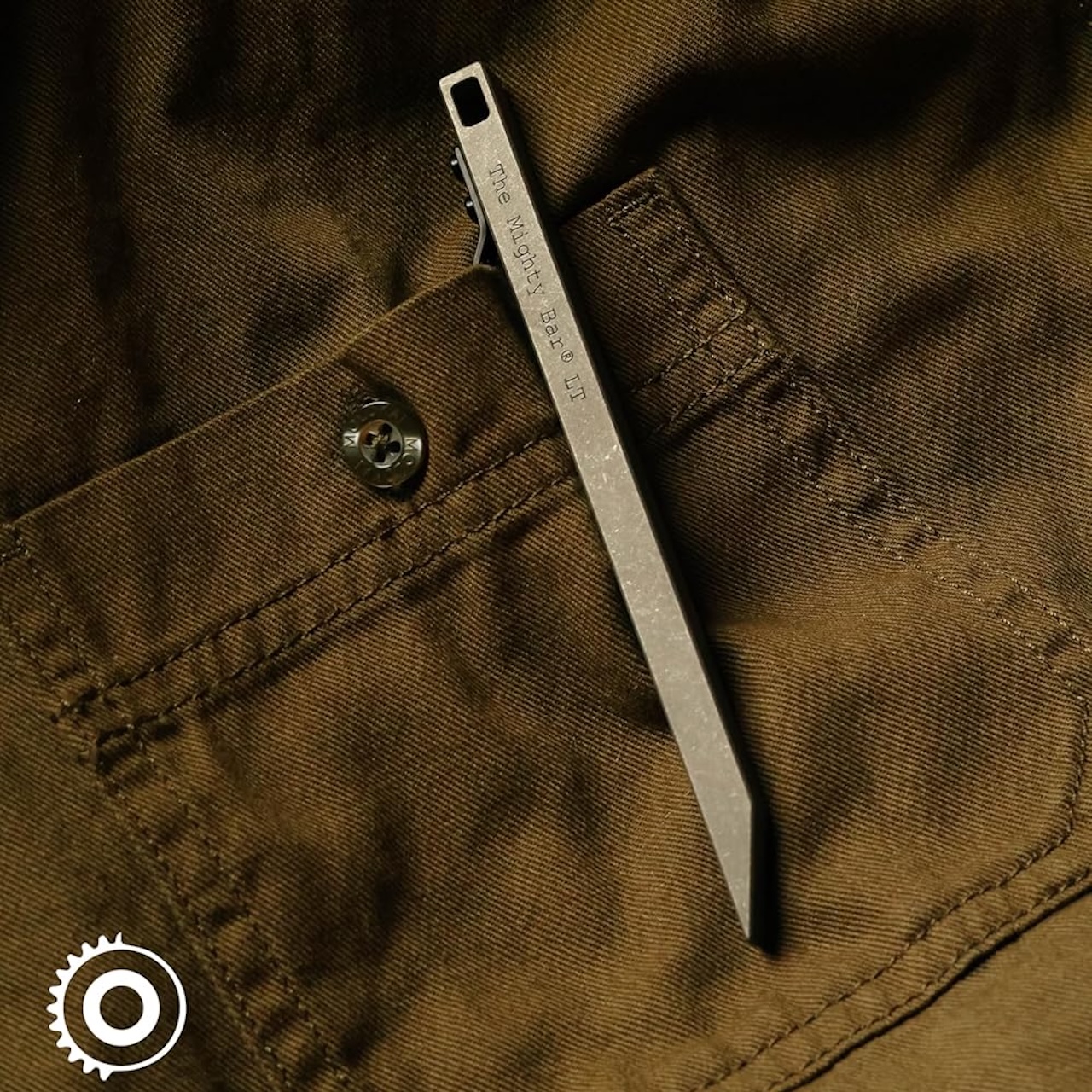 The Mighty Bar LT Long Titanium Edition Pry Bar Tool
