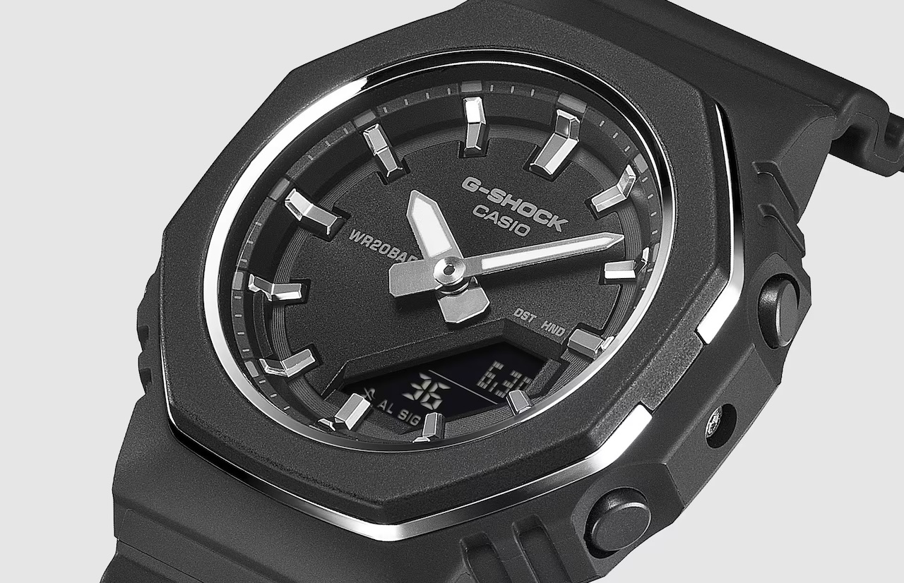 Casio GMA-P2110B-1A 2