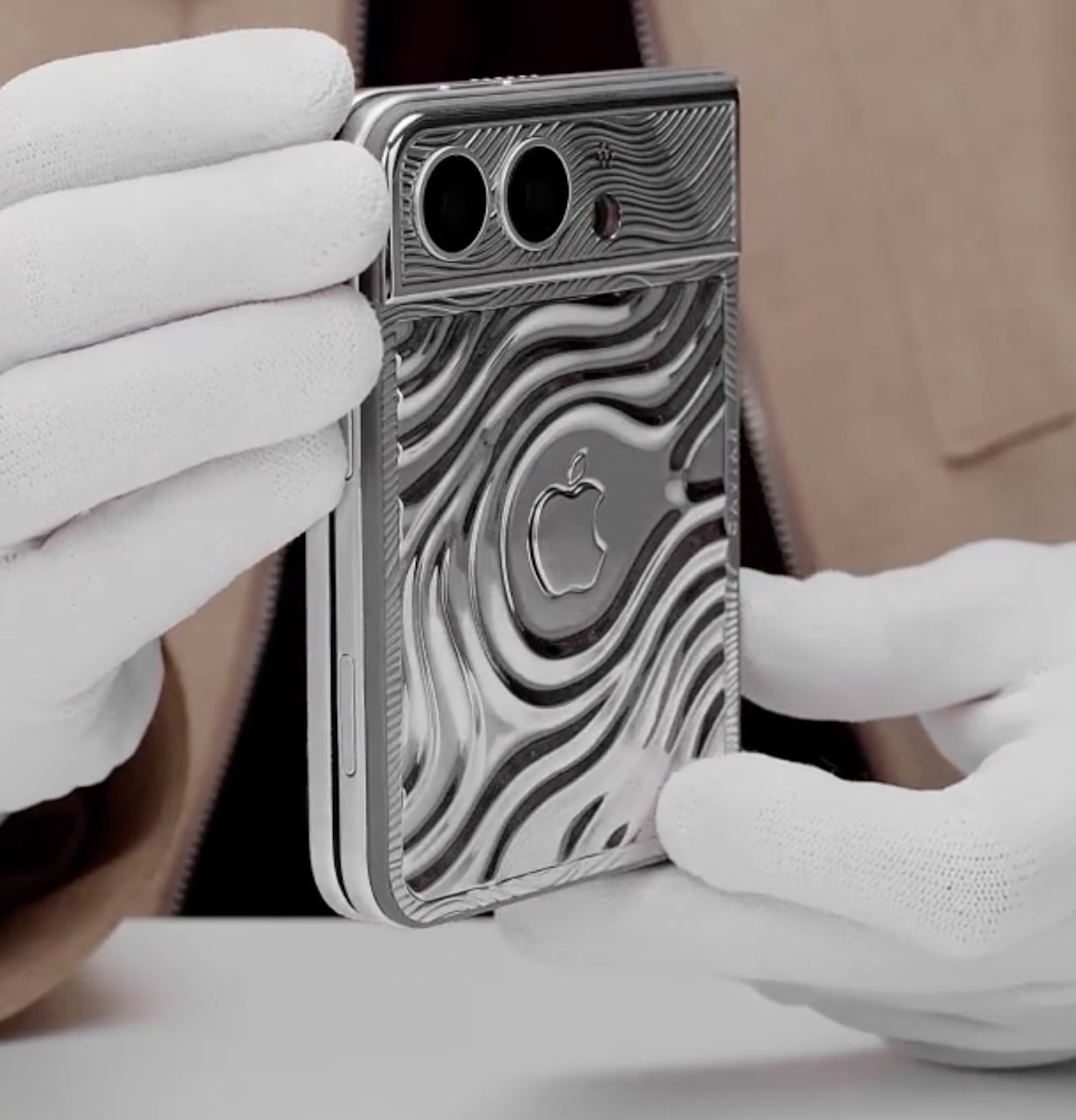 Caviar Custom iPhone Ultra