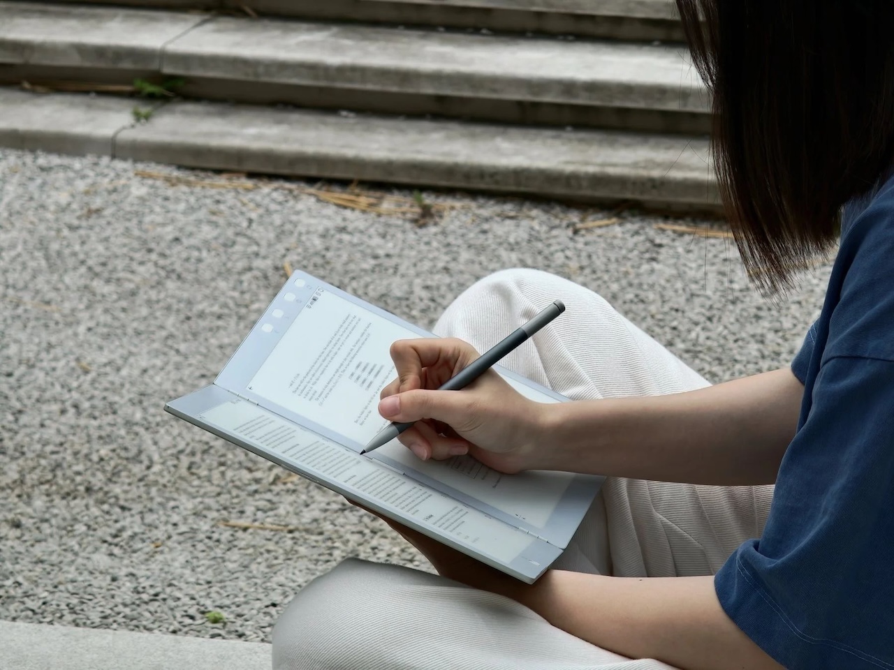 Inkleaf Dual Screen Tablet 3