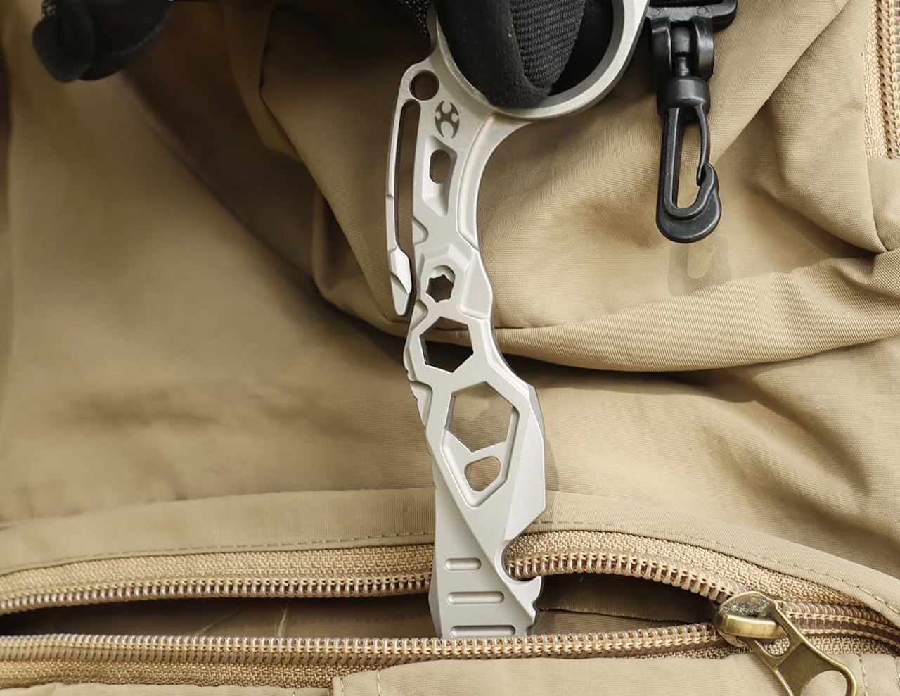 KANSEPT PryMate Plain Titanium Pry Bar Multitool G008A1 Review