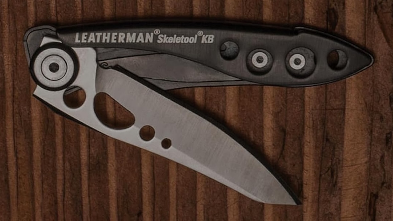 Leatherman Skeletool KBX Pocket Multitool with Knife and Bottle Opener 3