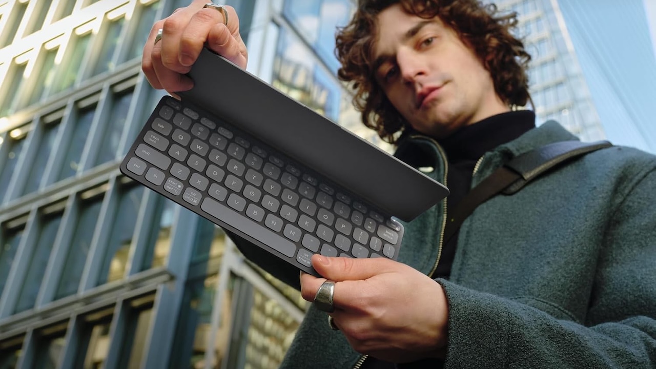 Logitech Keys-to-Go Bluetooth Keyboard for Windows and Android