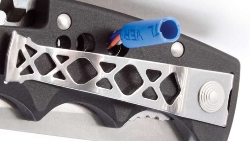 SOG Kilowatt Pocket Knife 8