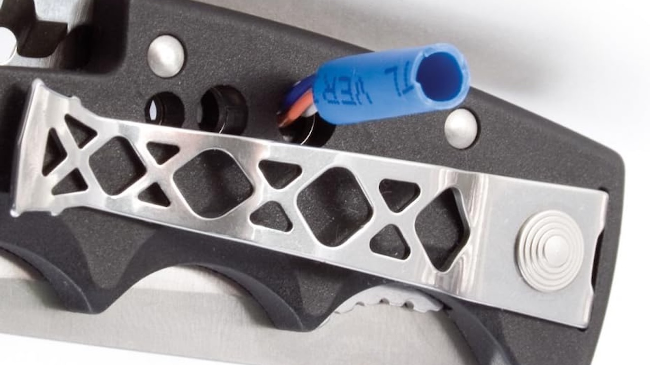 SOG Kilowatt Pocket Knife 8