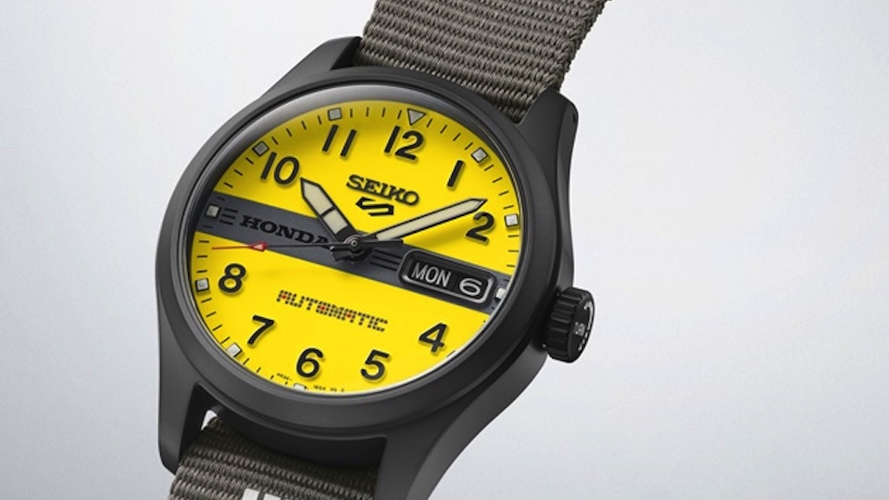 Seiko 5 Motocompo Limited Edition Cover