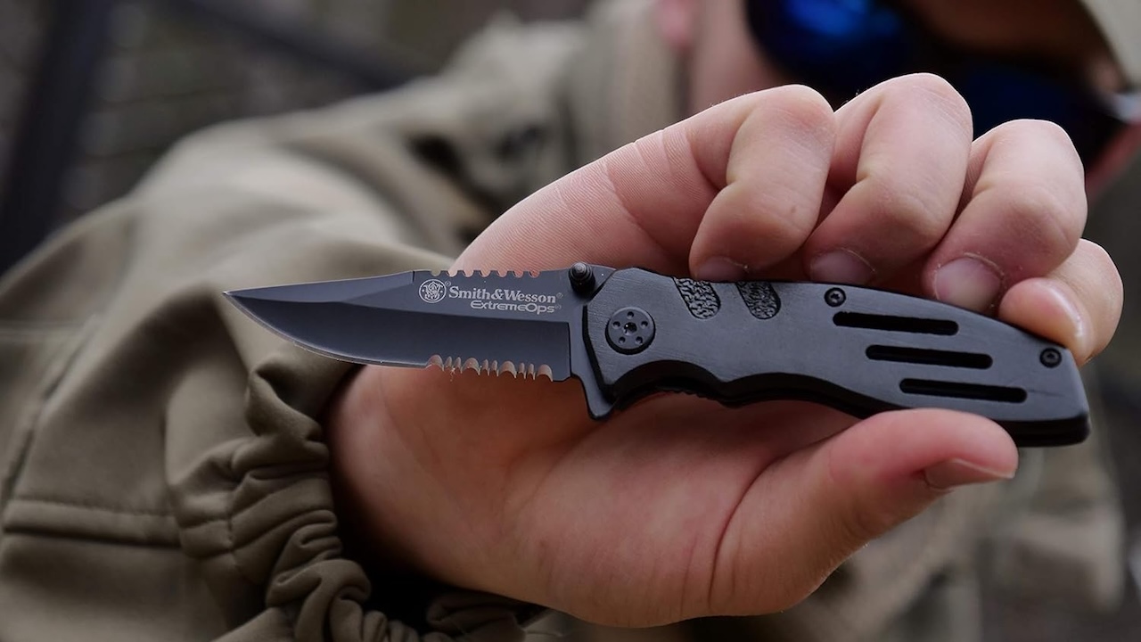 Smith & Wesson Accessories Extreme Ops SWA24S WHERE TO BUY
