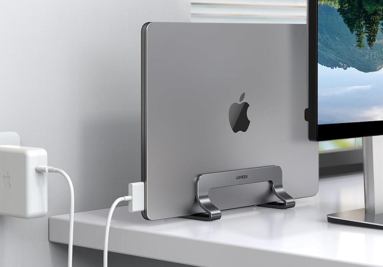 UGREEN 20471 Adjustable Vertical Laptop Stand