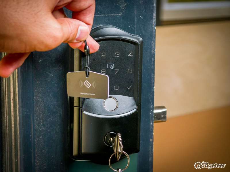 Veise VE027 H Wi Fi Fingerprint Smart Deadbolt Lock with Handleset 1952