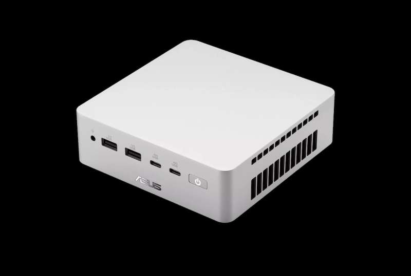 ASUS Ascent QN10 Mini PC 6