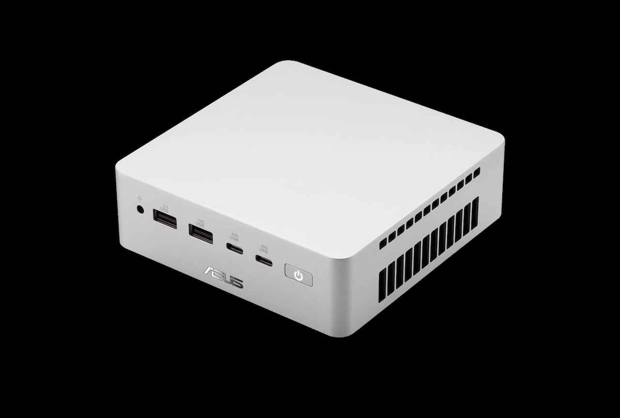 ASUS Ascent QN10 Mini PC 6