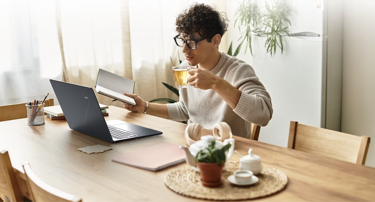 Acer Swift Air 16