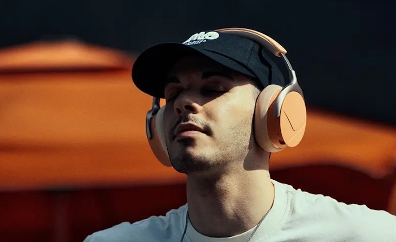 Beyerdynamic AVENTHO Y Wireless over-ear headphones with ANC
