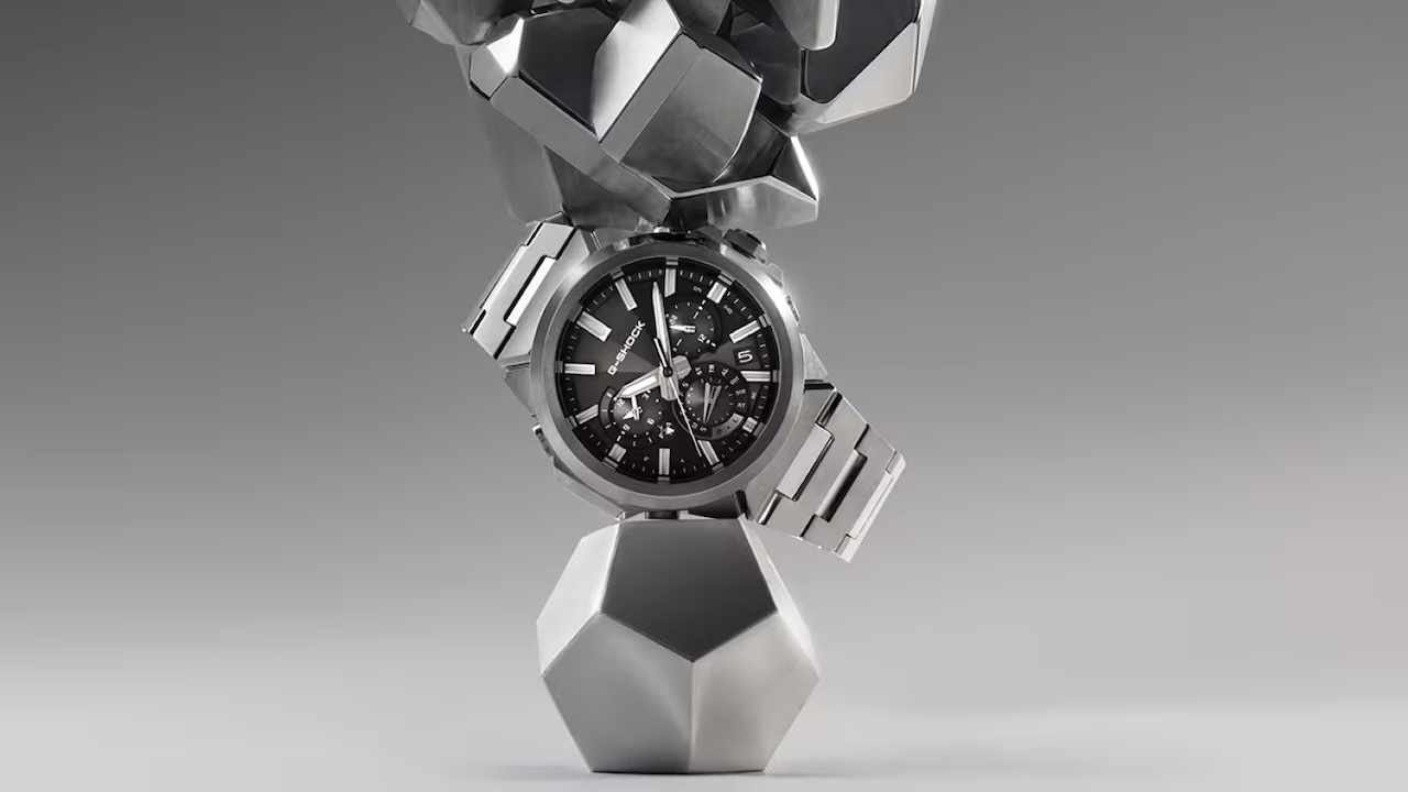 CASIO GST-W1000