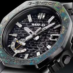 Casio MRG-B2100HR-1A