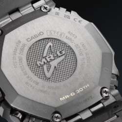 Casio MRG-B2100HR-1A