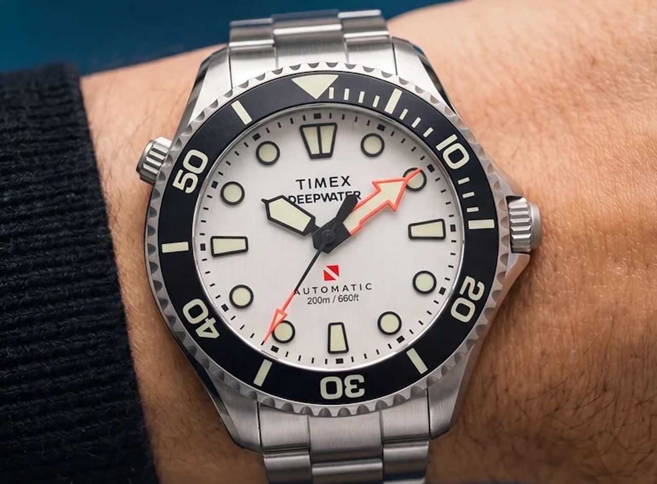 Deepwater Meridian 200 HEV Automatic 1