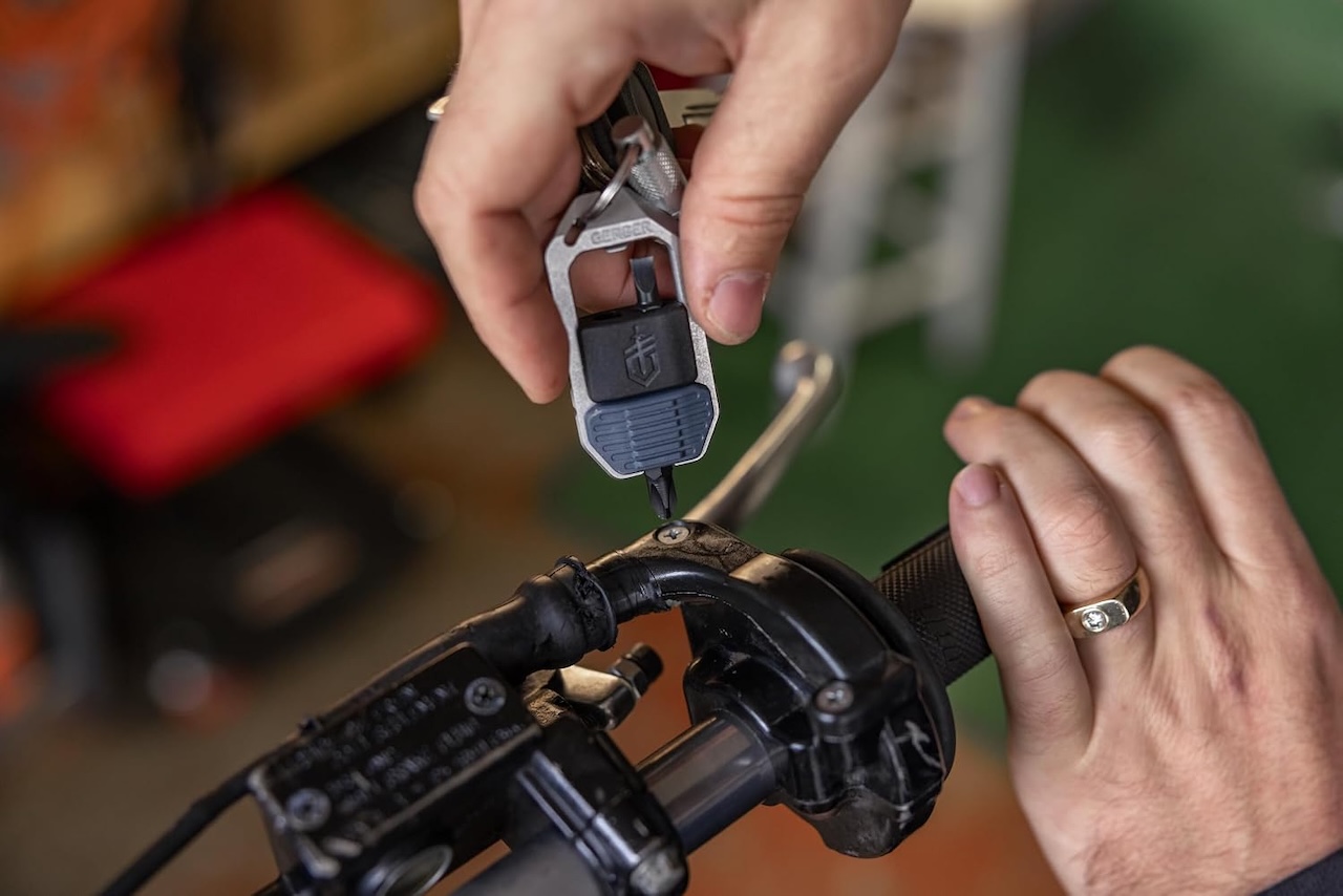 Gerber Gear Driver Keychain 5-in-1 EDC Multitool