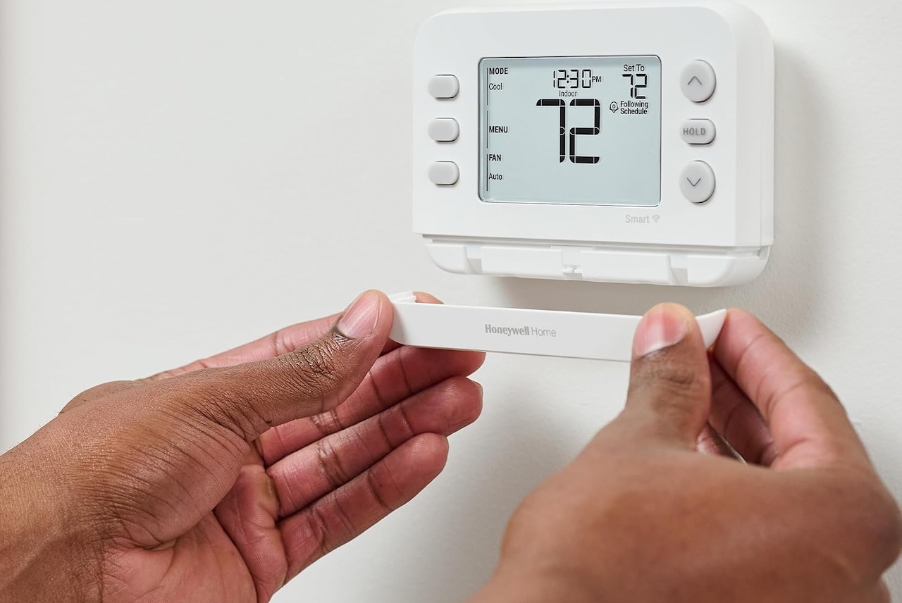 Honeywell Home X2S Smart Thermostat