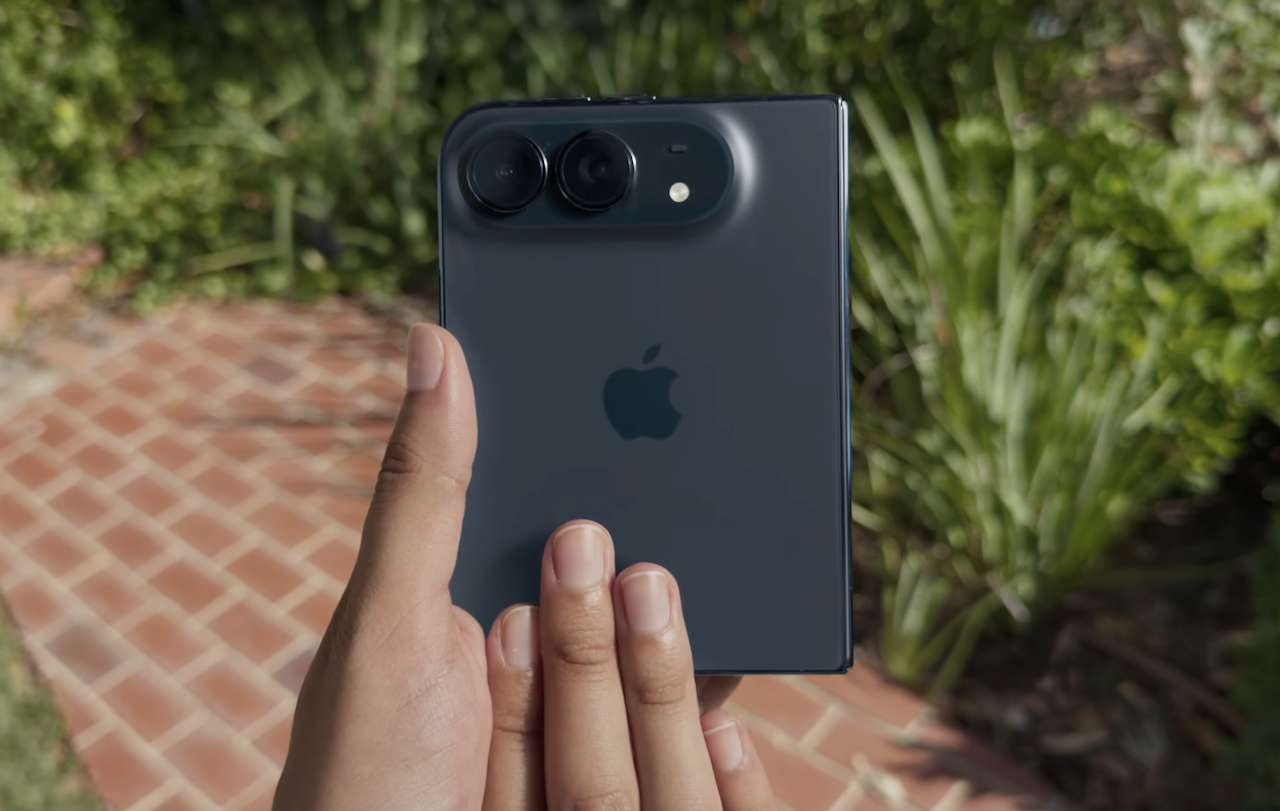 Iphone Duo Foldable Uses