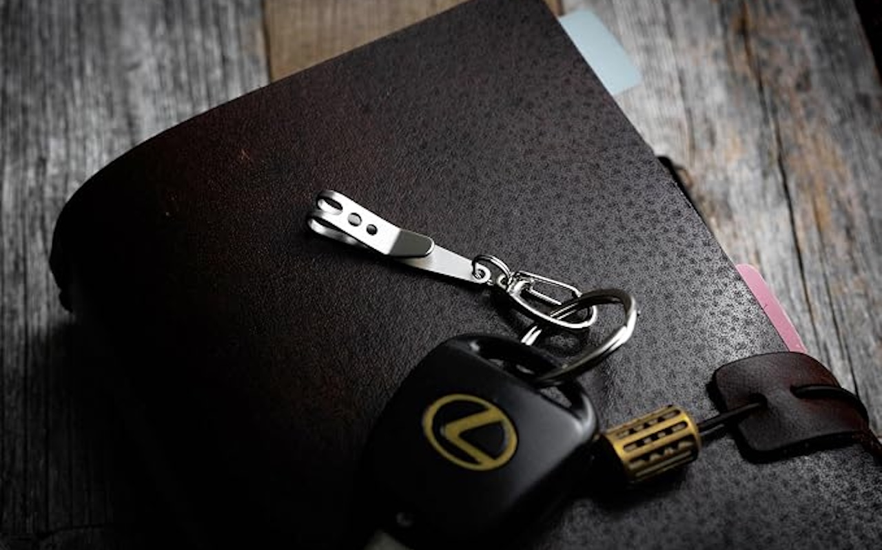 TEC Accessories P-7 Suspension Clip