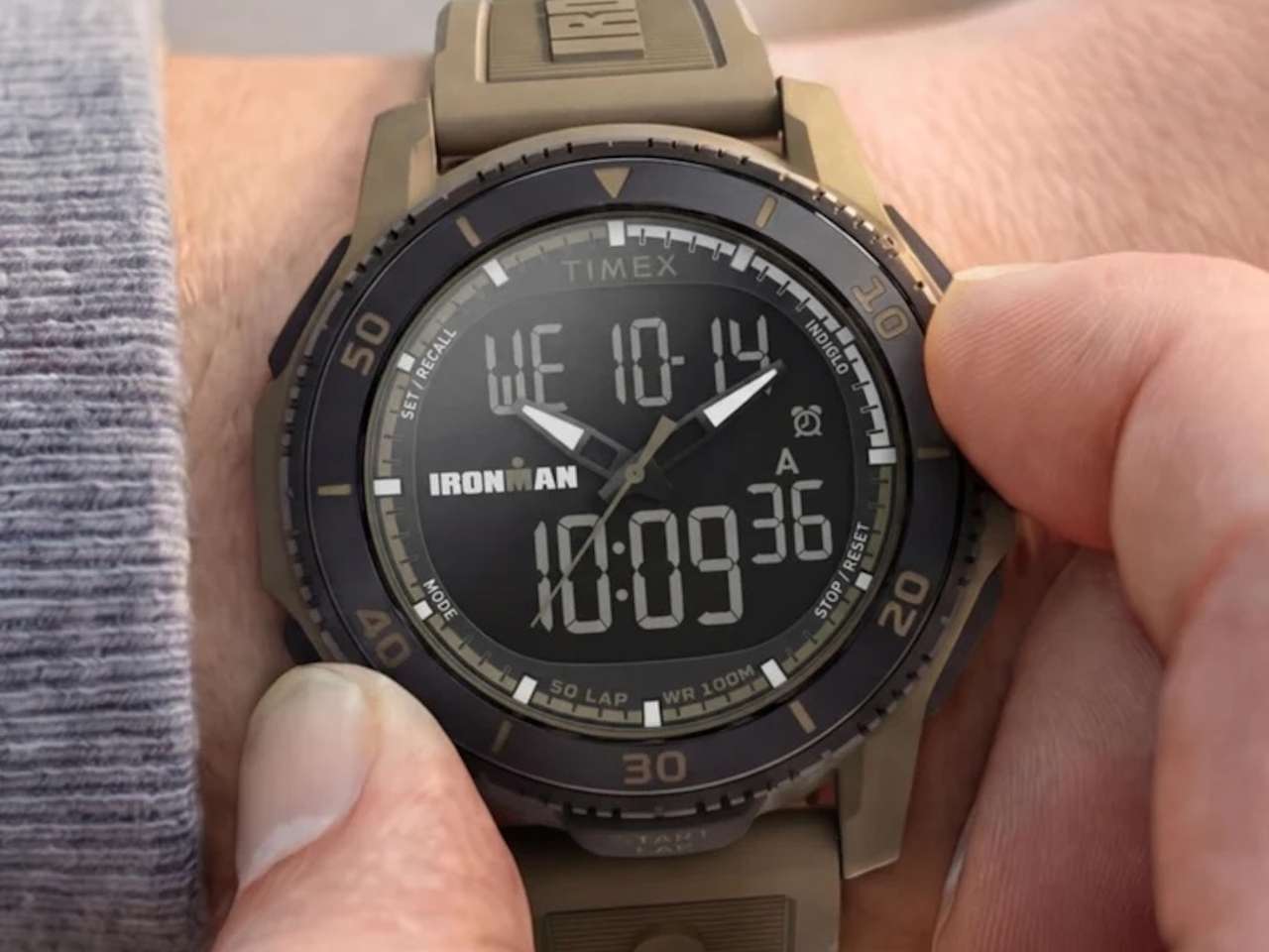 TIMEX IRONMAN Adrenaline 46.5mm Resin Strap Watch 2