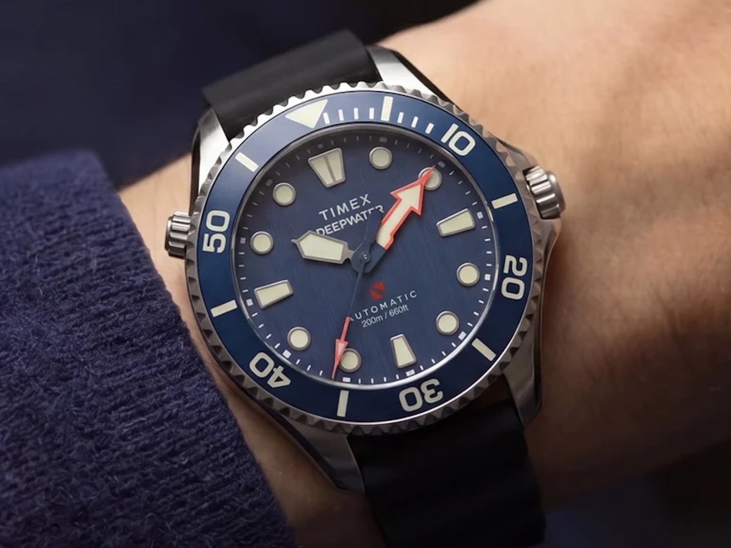 Timex Deepwater Meridian 200 HEV Automatic