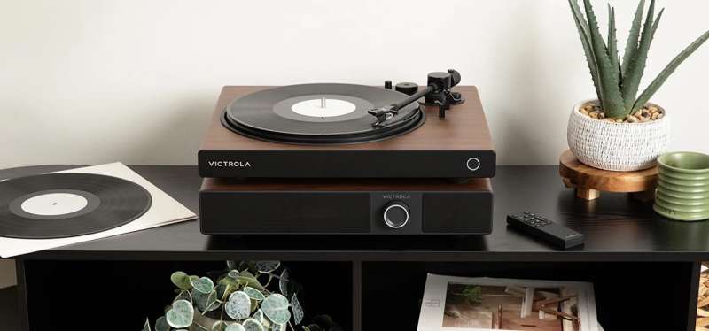 Victrola Soundstage Turntable