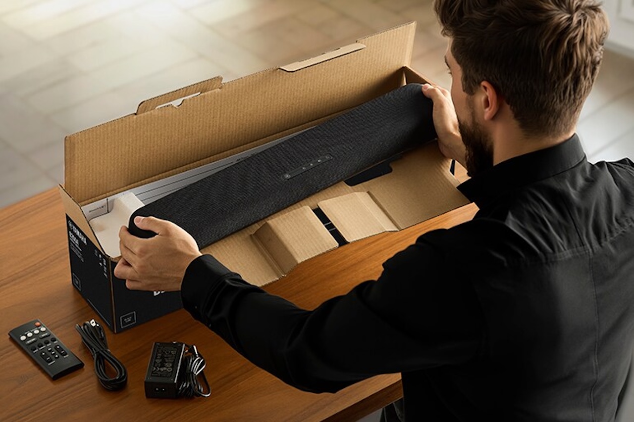 Yamaha B200A Dolby Atmos Sound Bar with Built-in Subwoofer
