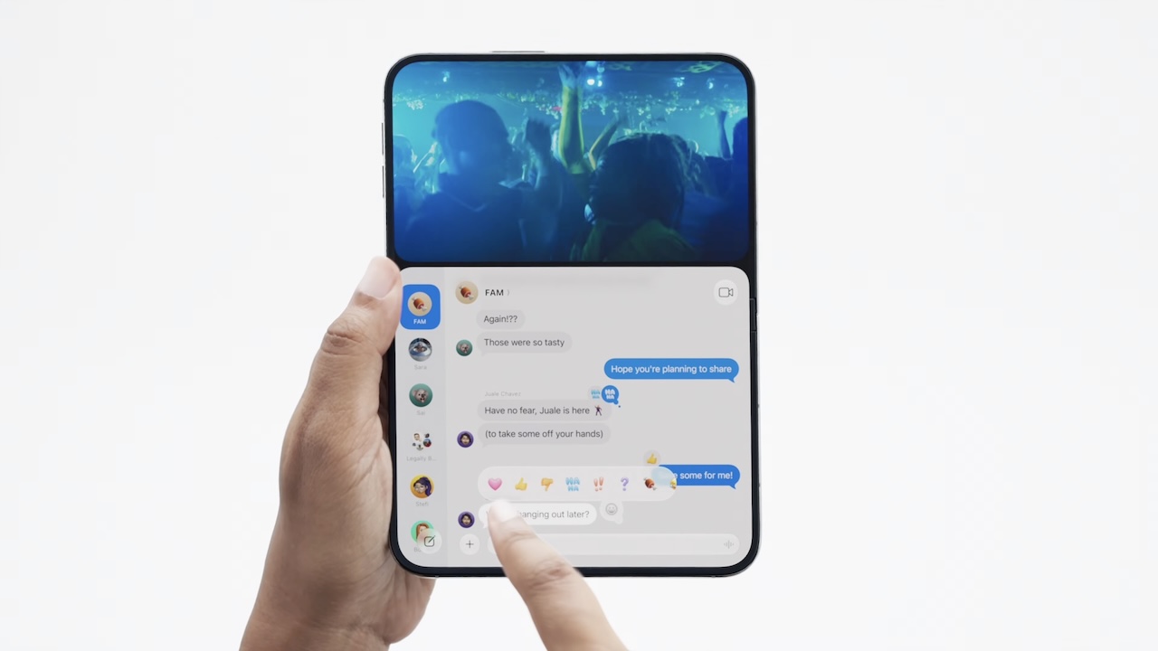 iPhone Duo as Mini Laptop