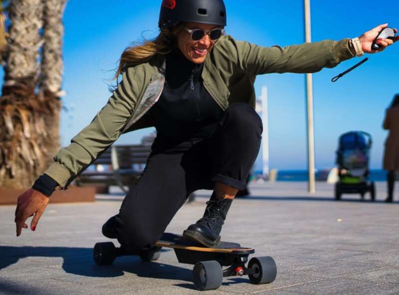 5 Electric Skateboards Worth a Look for Fall Cruising