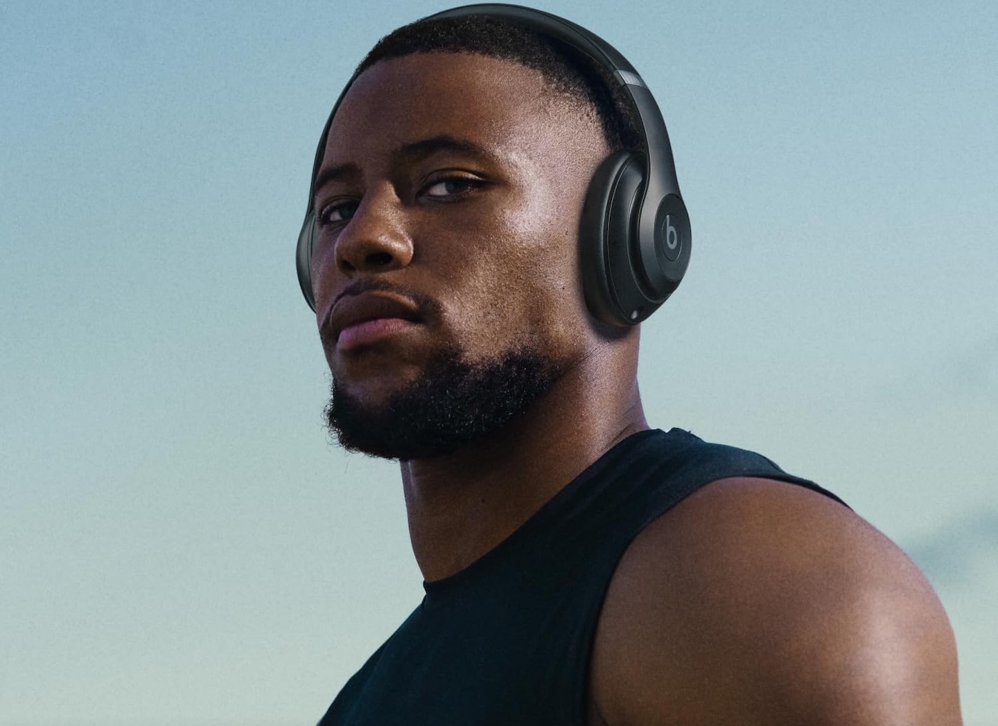 Beats Studio Pro Premium Wireless Over-Ear Headphones